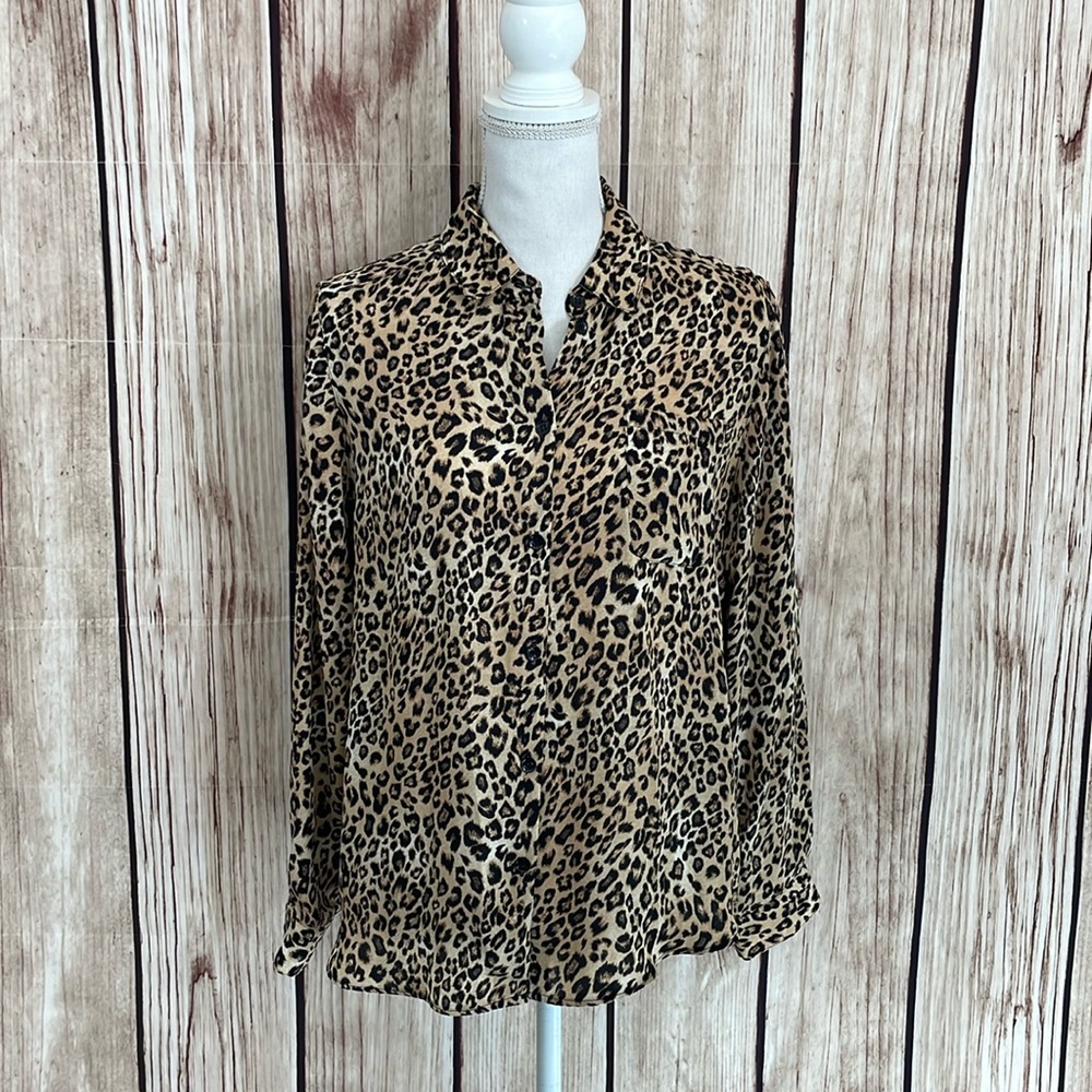 Philosophy Leopard Print Long Sleeve Lightweight Button Down NWT Small